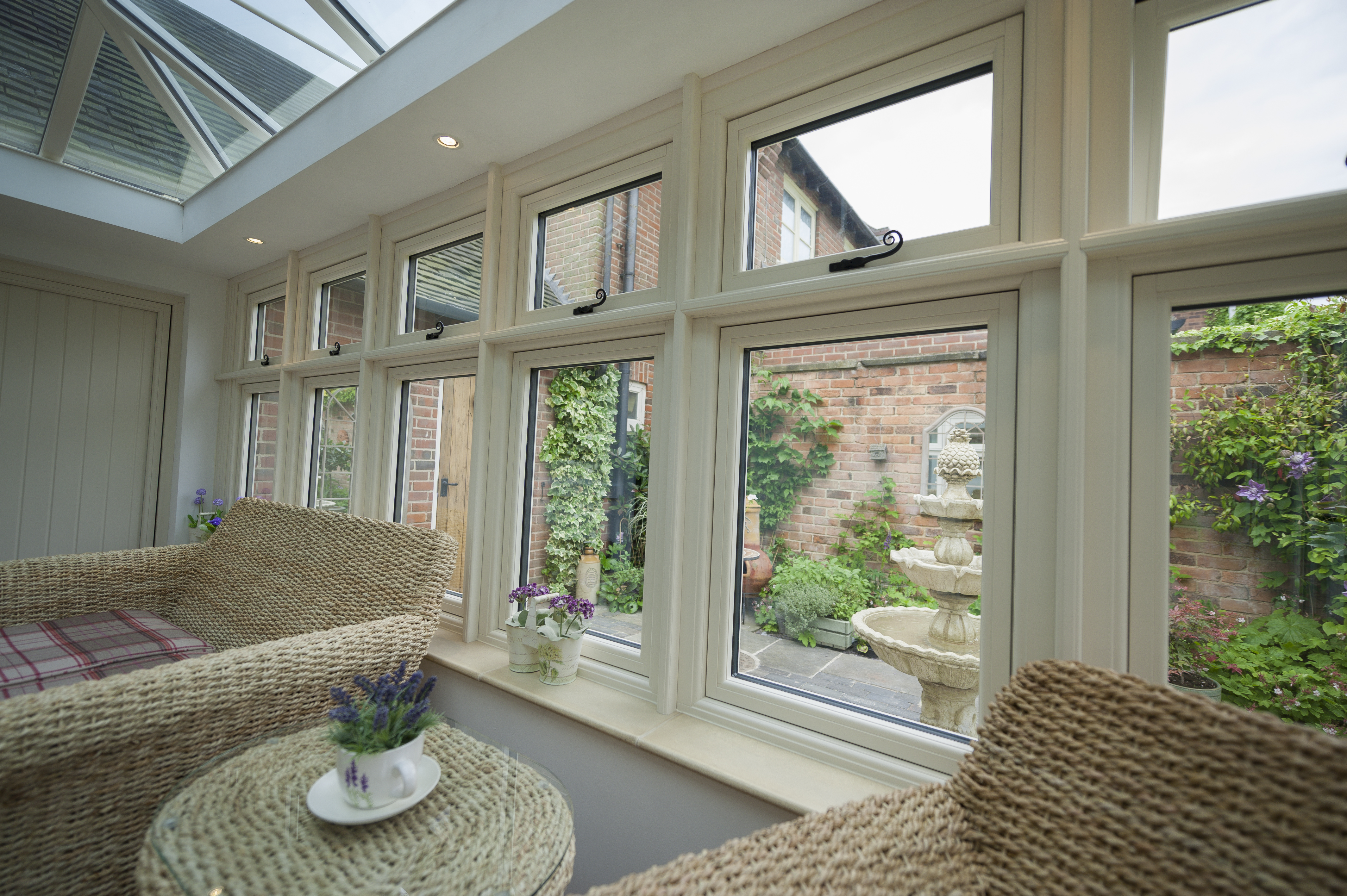 Residence 9 Windows